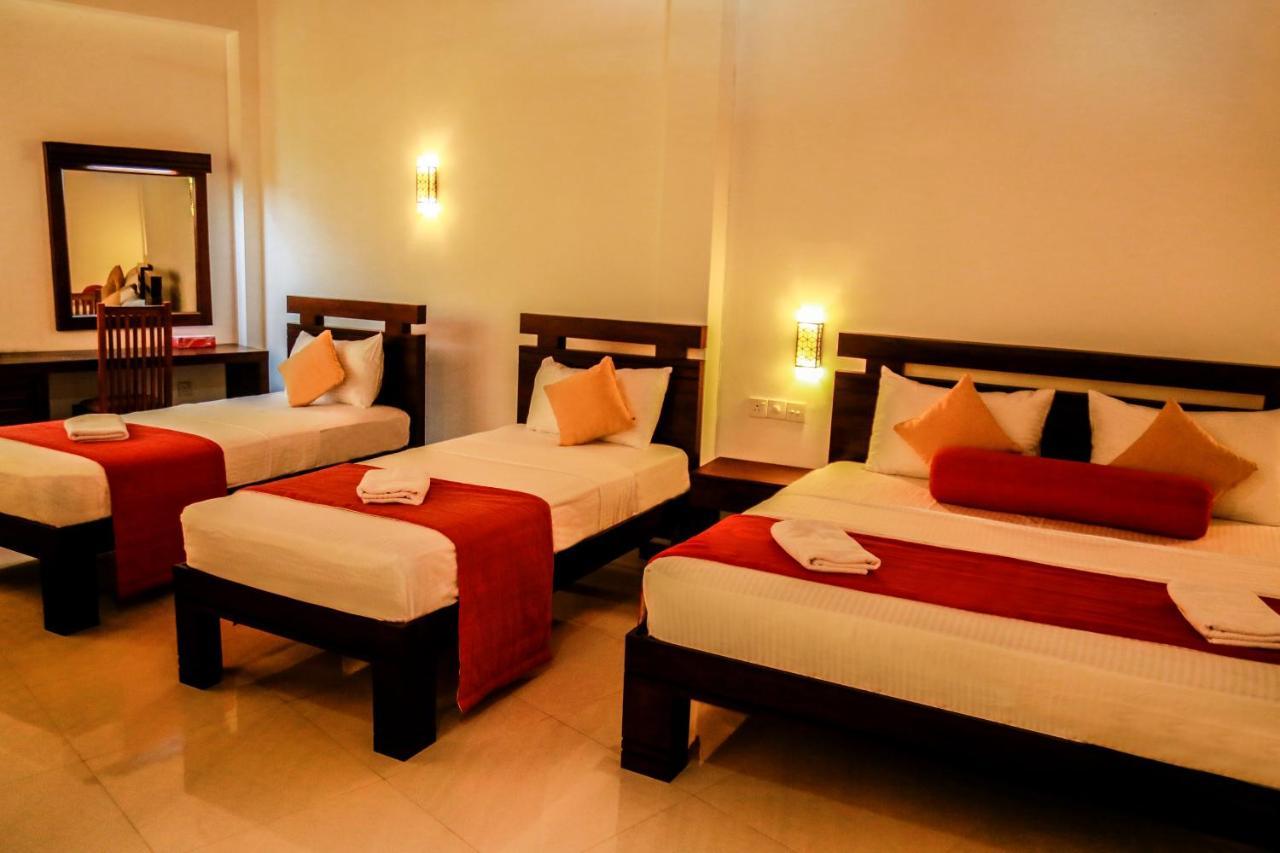 Queens Lodge Kandy Eksteriør billede